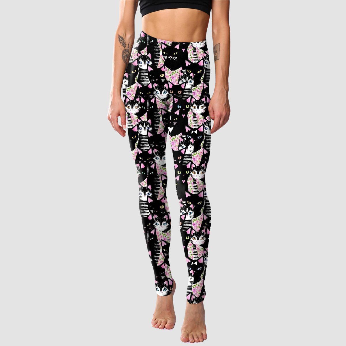 Roses and Black Cats Leggings