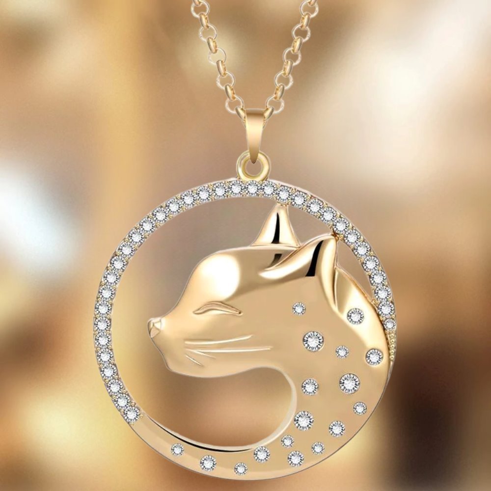 1/20 CT. T.W. Diamond Cat Necklace in 10K Gold | Zales