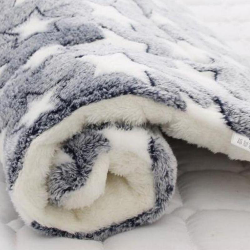 Super Comfy Cat Mat - Super Kitty Cats - 29665360-blue-star-60x80cm